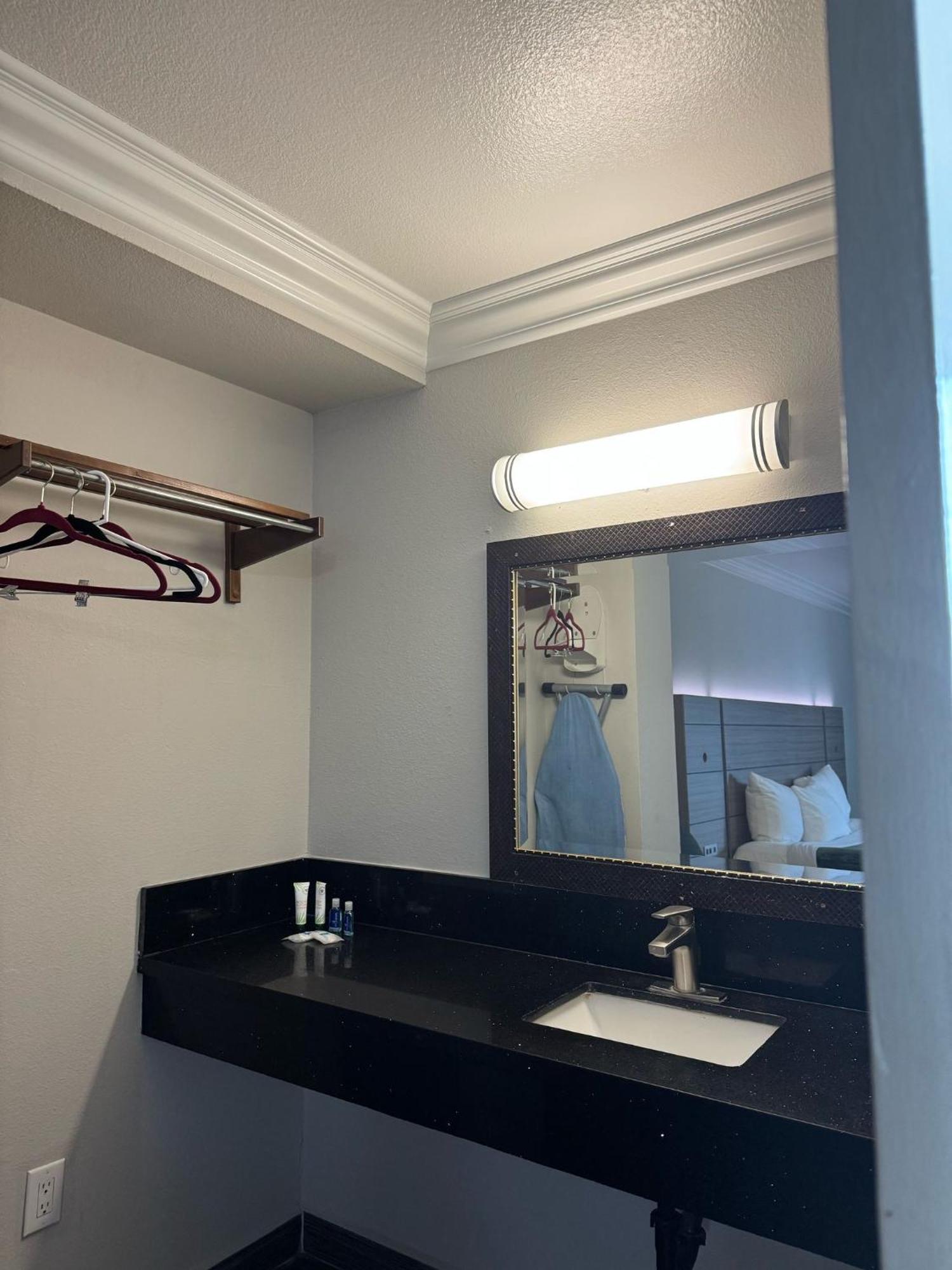 Inn Rodeway