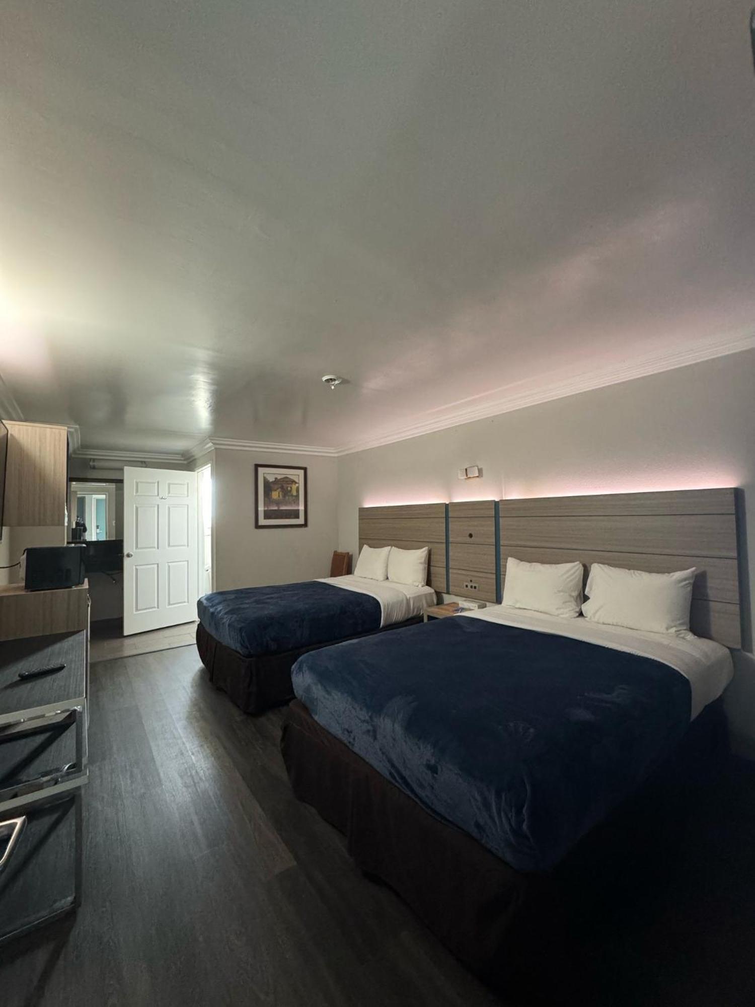 Rodeway Inn