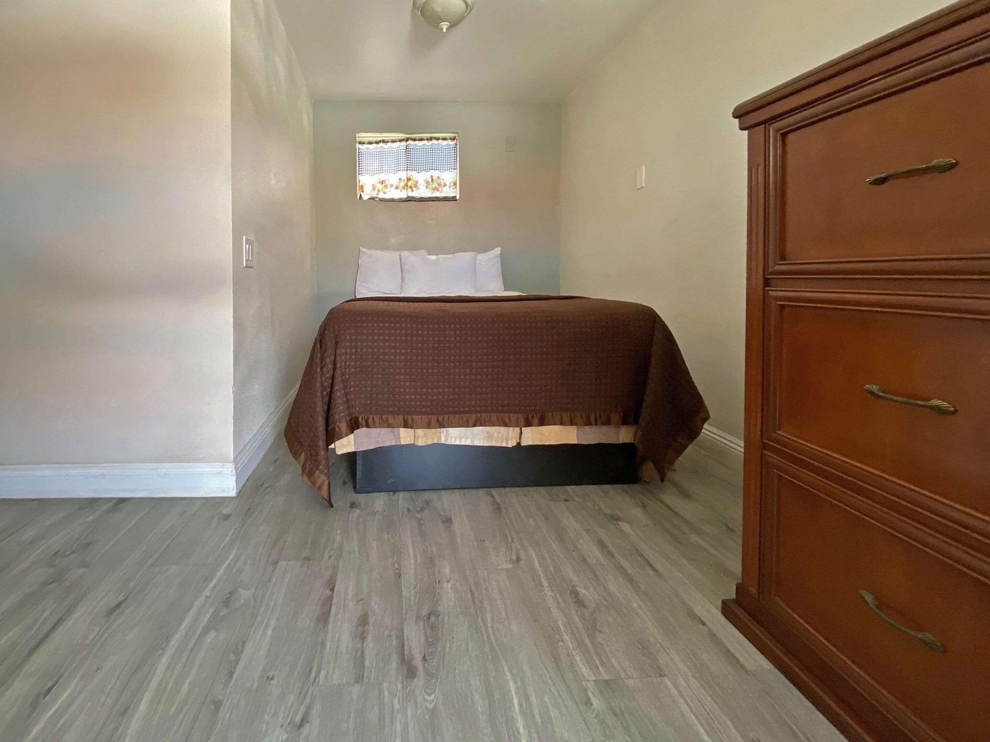 Rodeway Mini-hôtel 2*