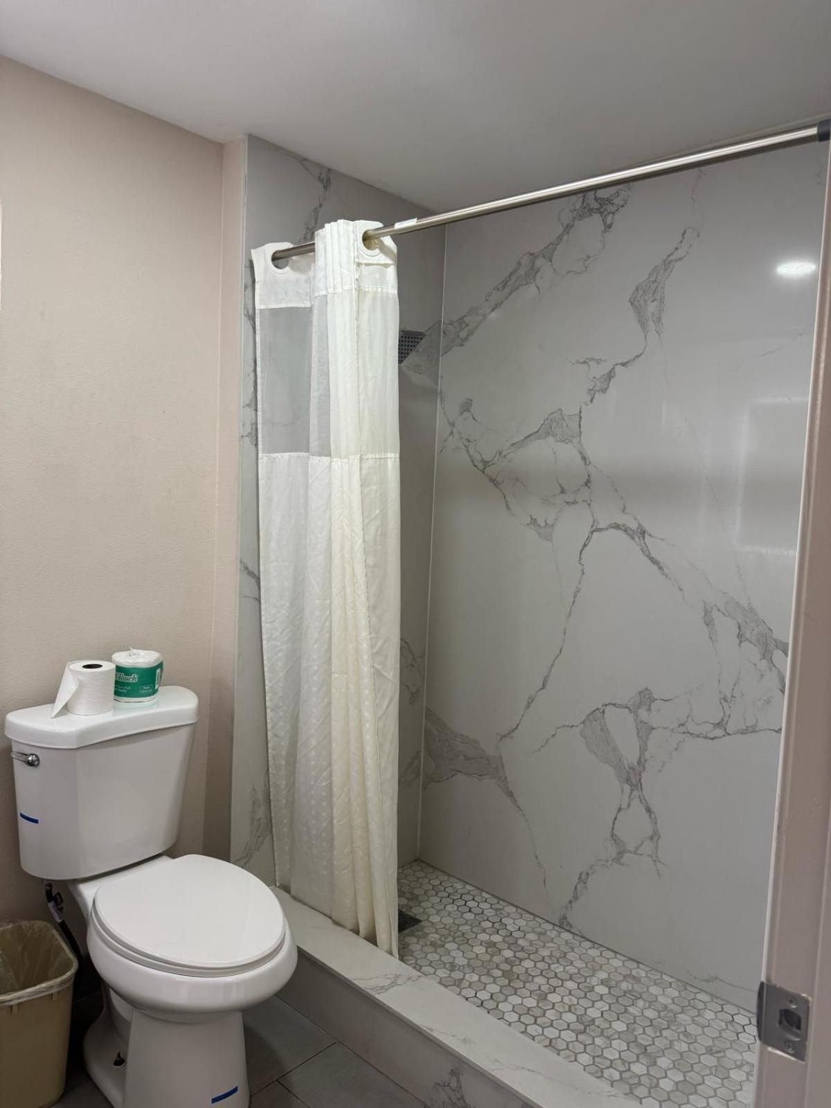 Inn Rodeway Distrito de San Buenaventura